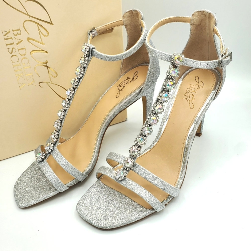 Badgley Mischka Jewel Farida sandals, NIB